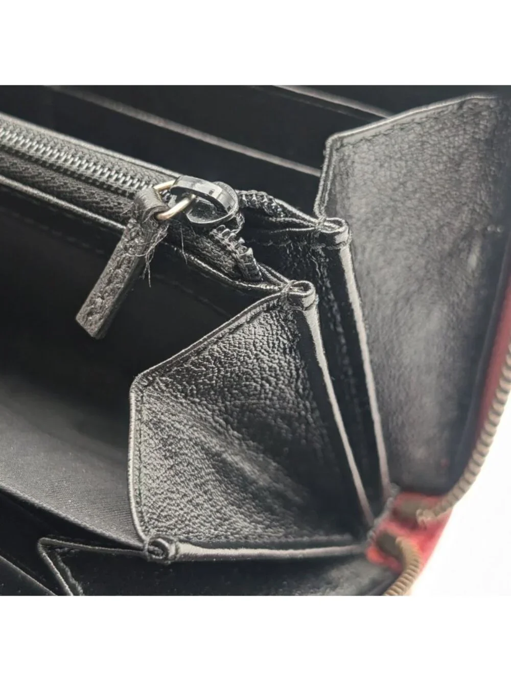 Gucci GG Marmont Double Black Red Bicolor Zip Around Wallet - Picture 8 of 10